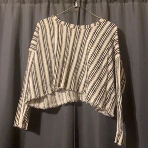 Short black and white sweater